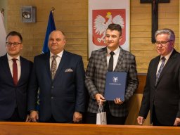 4730451331221791272881052208469742717800671404n